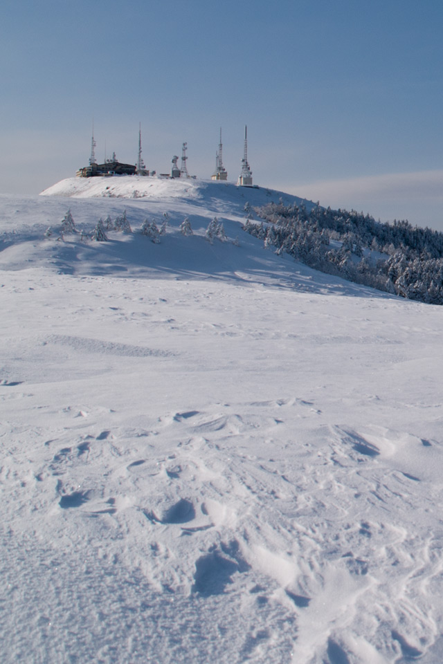 王ヶ頭と北アルプスの景色　雪景色（美ヶ原）　スマートフォン壁紙