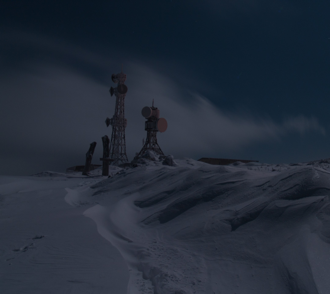 月明かりの雪景色　月夜の景色　スマートフォン壁紙
