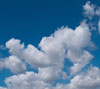 夏の雲　ちょっと面白い形　スマートフォン壁紙