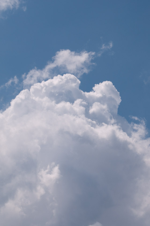 夏の雲　夏の雲　スマートフォン壁紙