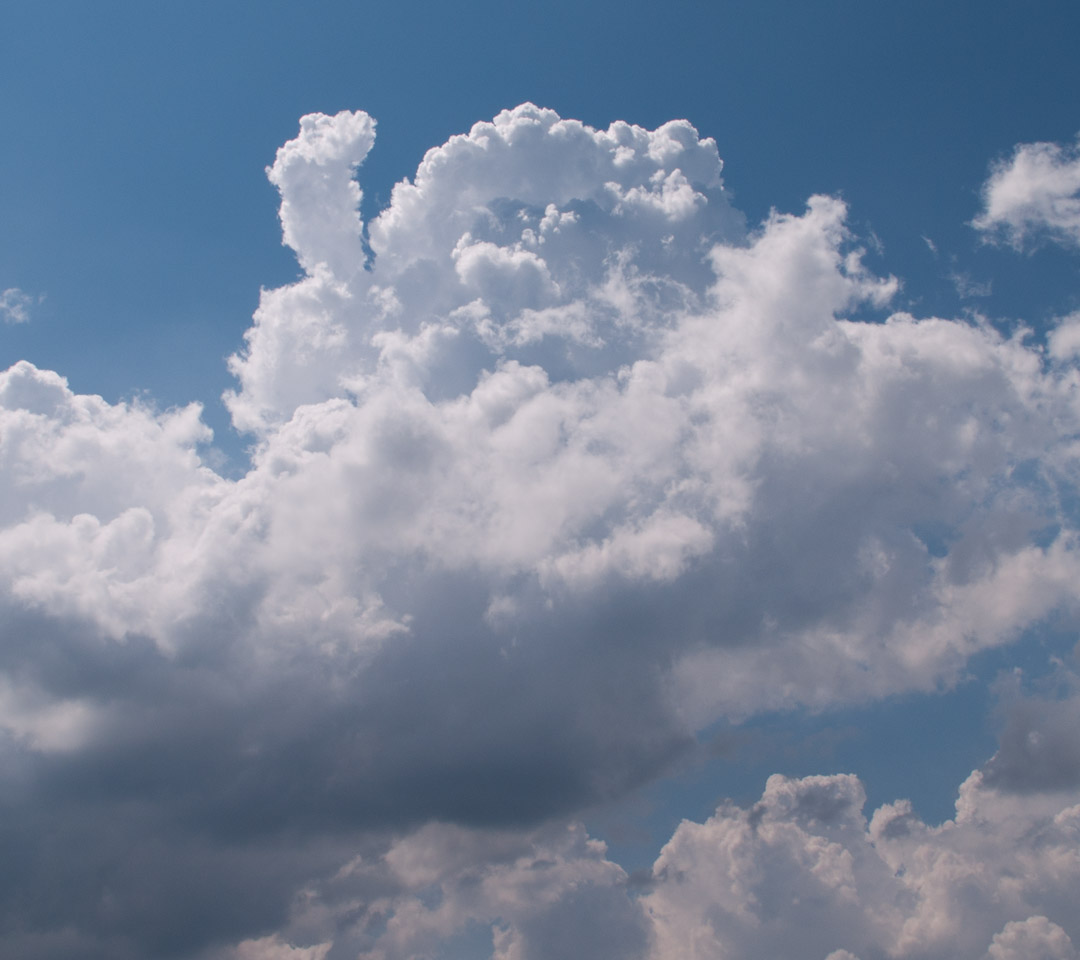 夏の雲　夏の雲　スマートフォン壁紙