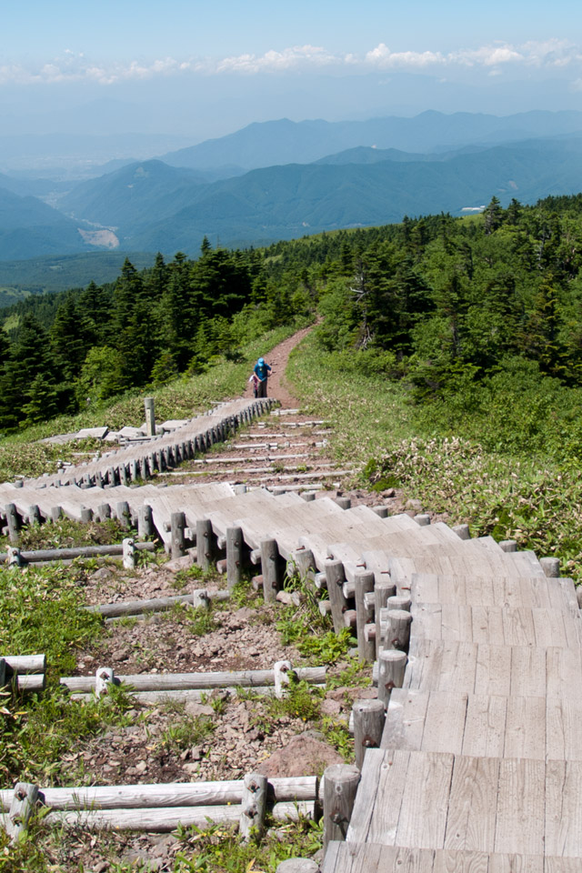 四阿山山頂直下からの景色　山の景色（長野県）　スマートフォン壁紙