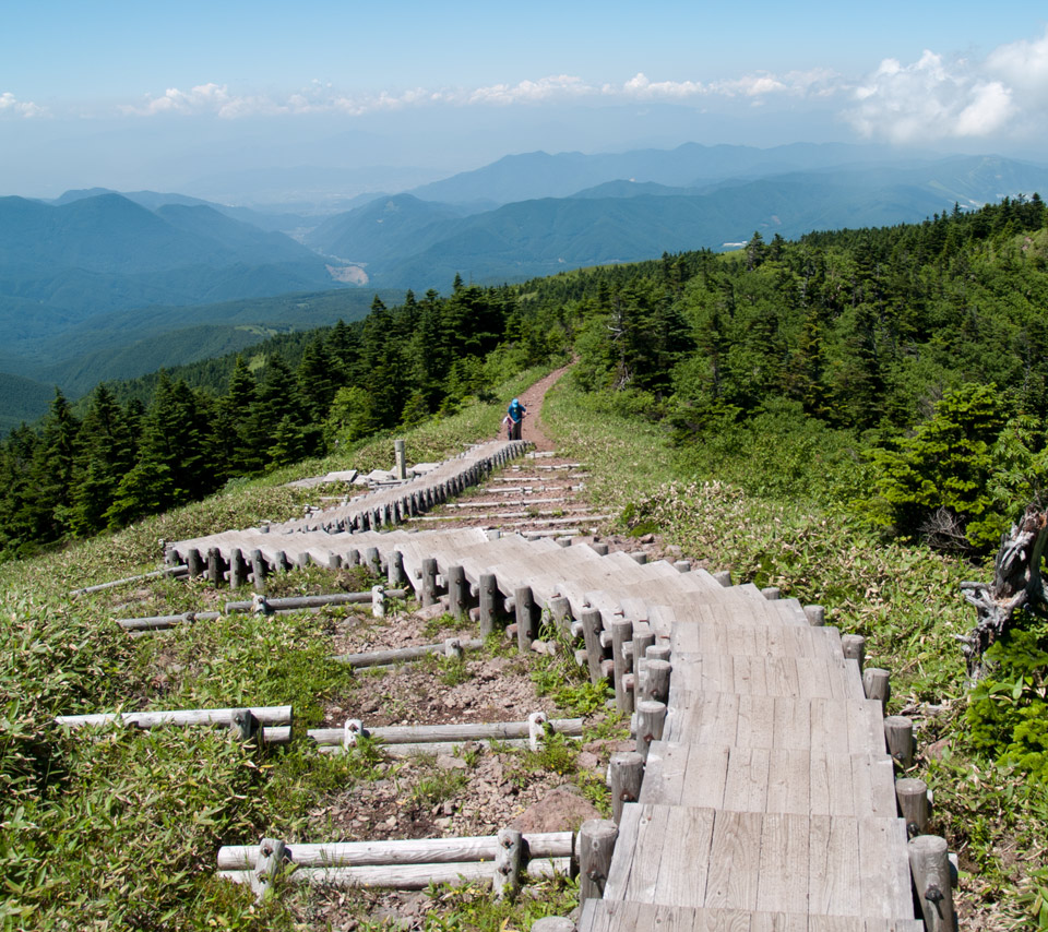 四阿山山頂直下からの景色　山の景色（長野県）　スマートフォン壁紙