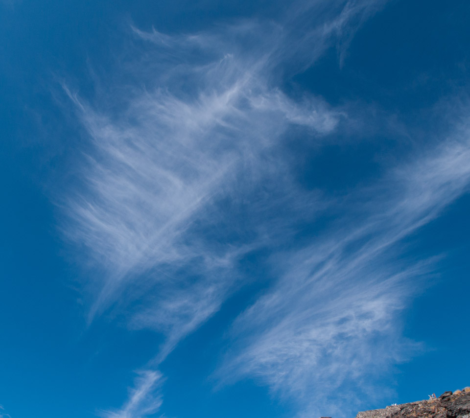 すじ雲　秋の雲　スマートフォン壁紙