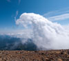 御嶽山　山の雲・ガス　スマートフォン壁紙