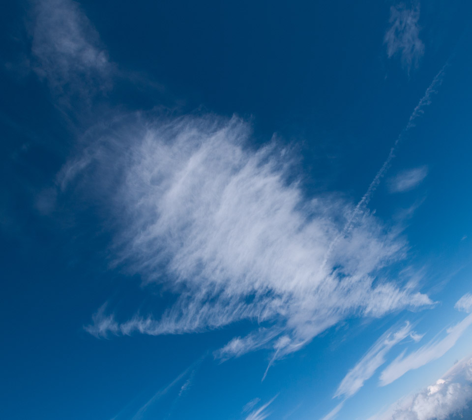 筋雲　秋の雲　スマートフォン壁紙