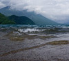 中禅寺湖の水面と男体山　湖・川のスマフォ壁紙